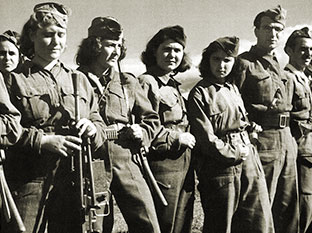 Девушки из Народно-освободительной армии Греции
