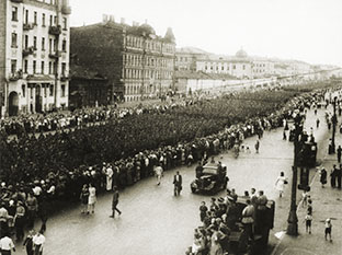 Парад немецких военнопленных