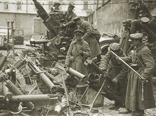 Советская армия вторглась на территорию польского государства и оккупировала земли Западной Украины и Западной Белоруссии